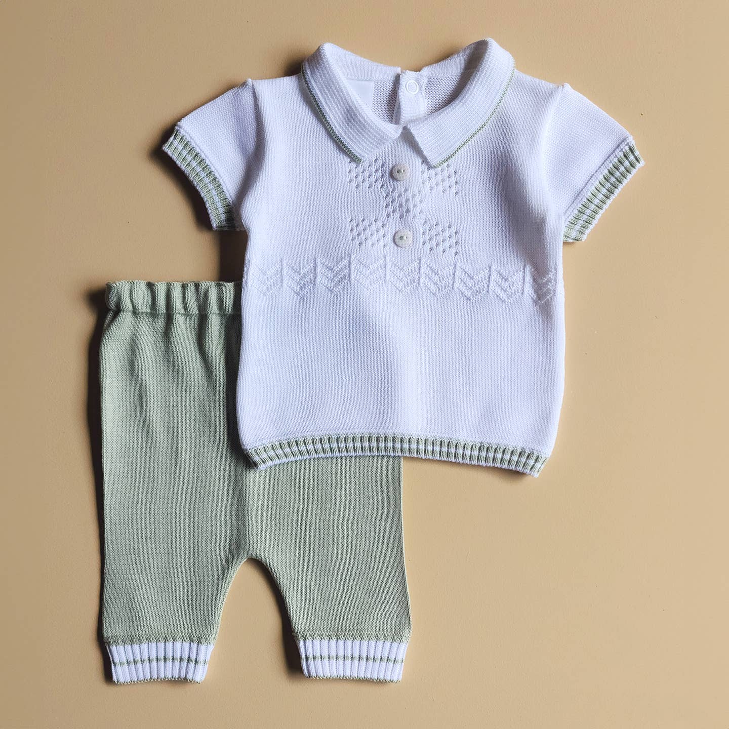 King Pullover & Pants