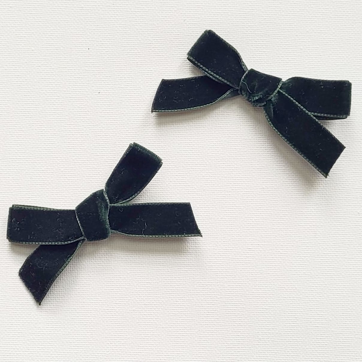 Lucia 'Velvet' Hair Bow Clip (Set of 2) - Small