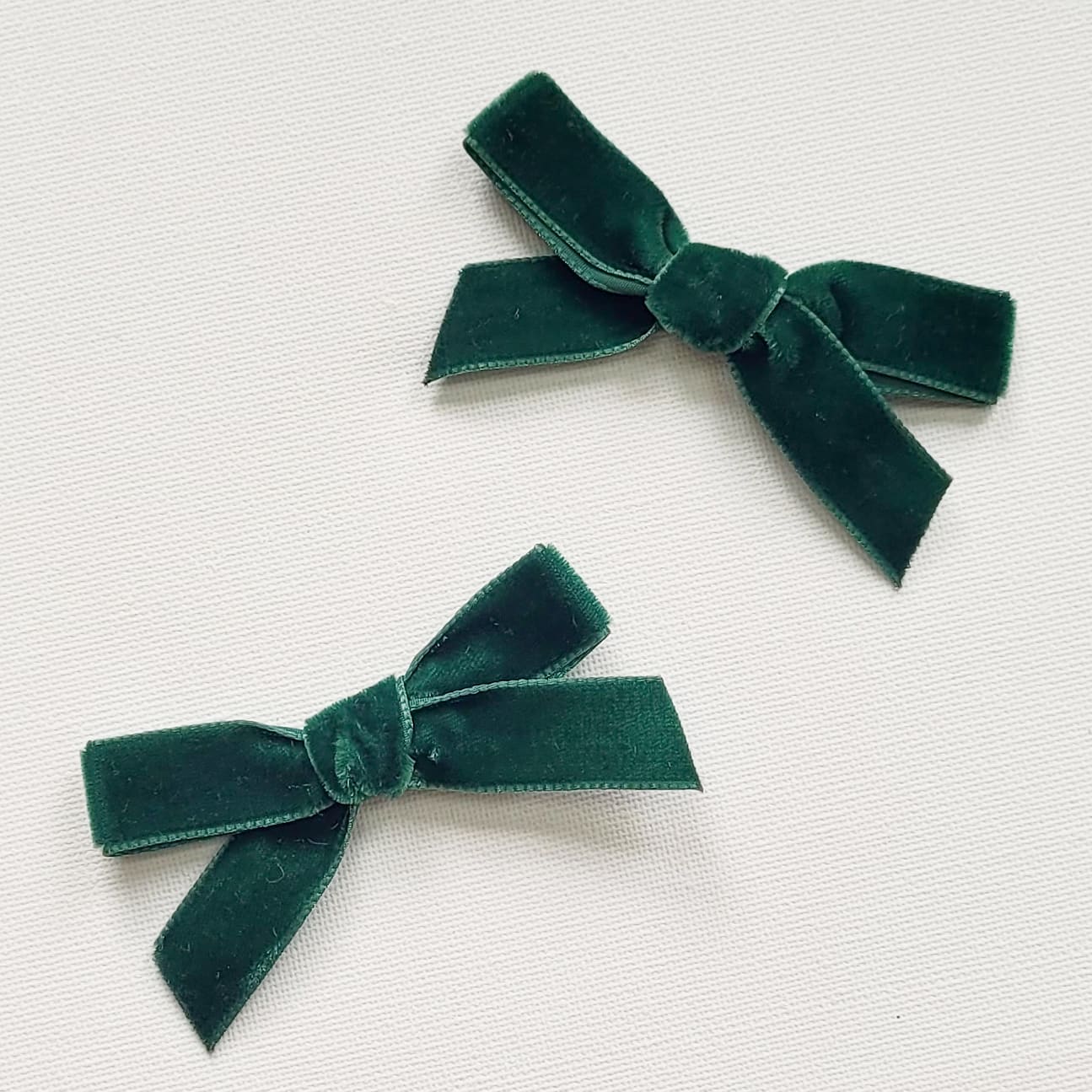 Lucia 'Velvet' Hair Bow Clip (Set of 2) - Small