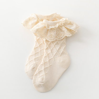 Baby & Toddler socks with ruffles: White